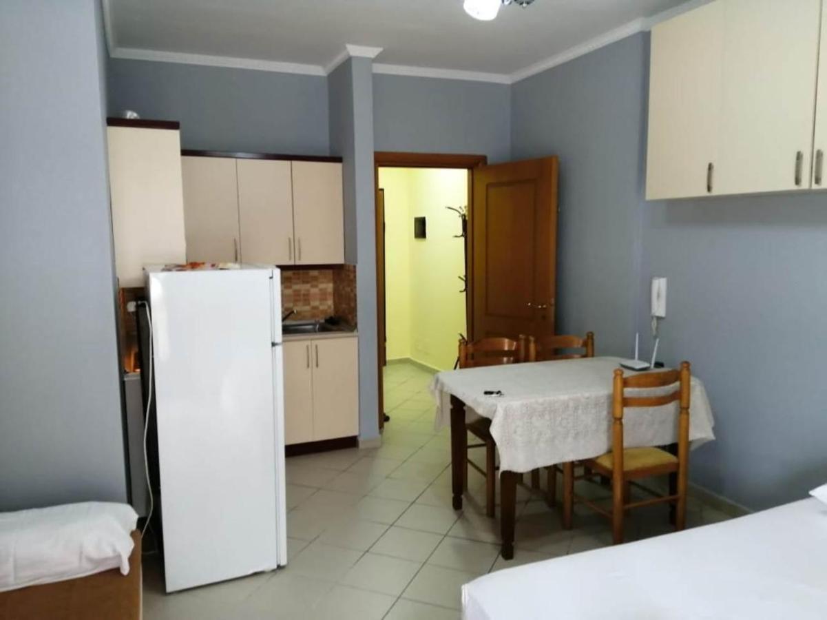 Lungomare Apartament Sea View Vlorë Esterno foto