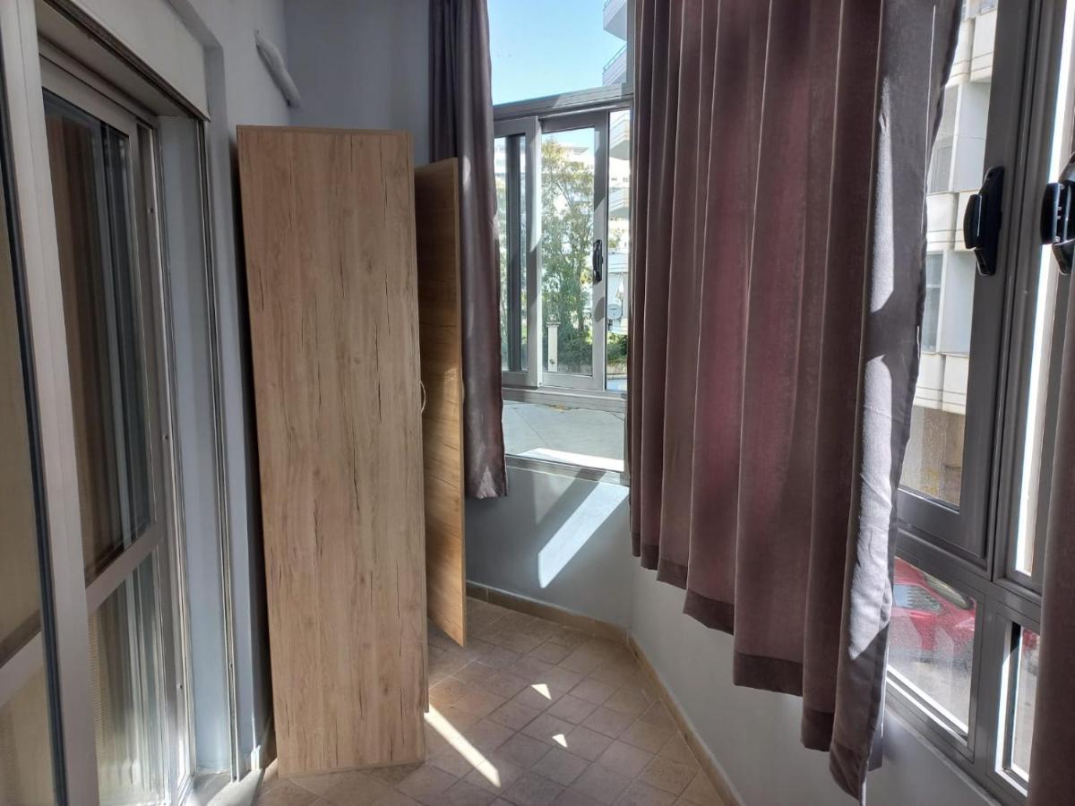 Lungomare Apartament Sea View Vlorë Esterno foto